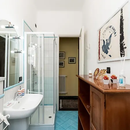 100mq Deluxe - Walk To - Private Parking Appartement