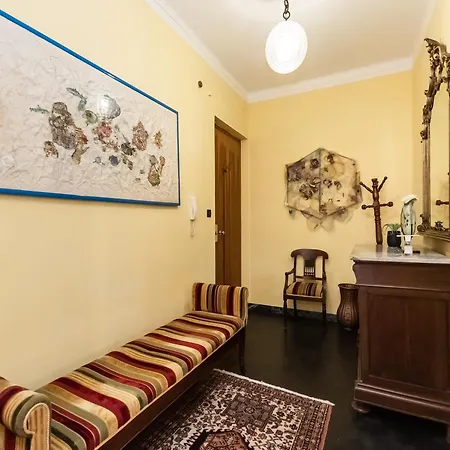 Apartament 100mq Deluxe - Walk To - Private Parking *