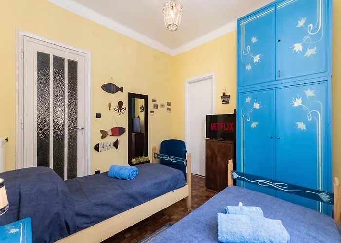Διαμέρισμα 100mq Deluxe - Walk To - Private Parking *