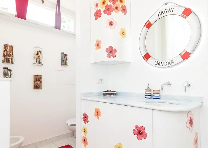 100mq Deluxe - Walk To - Private Parking Διαμέρισμα