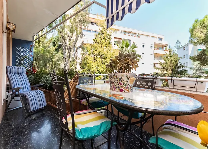 100mq Deluxe - Walk To - Private Parking * Σαν Ρέμο